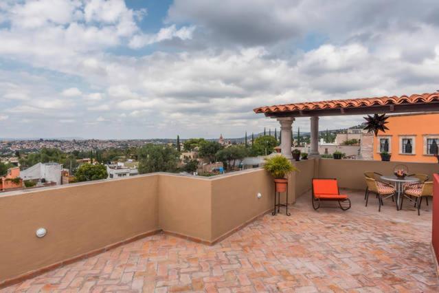 Acuarela Suites San Miguel de Allende Exterior photo